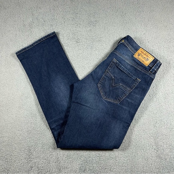 Diesel Larkee Jeans Mens 32x30 Regular Straight Dark Wash Button Fly